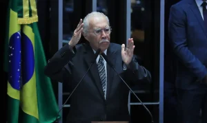 Saúde de José Sarney, Ex-Presidente do Brasil, Gera Preocupação: Internado com Pneumonia em São Luís