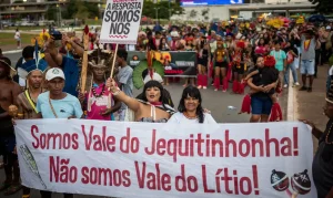 Guerra no Congresso: Pesquisa Revela que 54% dos Projetos Ameaçam Direitos Indígenas e Territórios Sagrados
