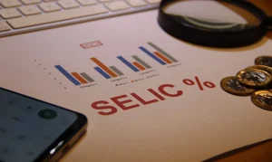 Mercado Reduz Projeção da Selic para 13,50% em 2026: O Que Isso Significa Para Seus Investimentos e Inflação?