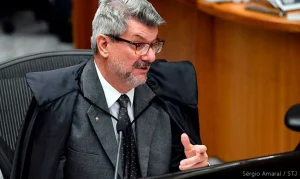 AGU Pede Perda do Cargo de Ministro do STJ Acusado de Assédio Sexual: Marco Buzzi na Mira do STF
