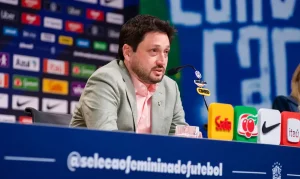 Seleção Feminina: Arthur Elias convoca 28 jogadoras para amistosos contra Argentina e mira Copa do Mundo 2027 no Brasil