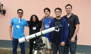 Estudante cearense Biatriz Silva brilha em Olimpíada de Astronomia no Vietnã, representando o Brasil entre 5 jovens talentos