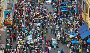 Feira da Madrugada do Brás em Risco: MPSP Recomenda Intervenção Urgente Devido a Dívida Bilionária e Irregularidades