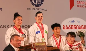 Brasil Brilha no Mundial Paralímpico de Judô: Alana Maldonado e Arthur Silva Conquistam Bicampeonatos Mundiais com Ouros Históricos