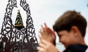 CNBB desmente fake news sobre Nossa Senhora Aparecida e nega envolvimento em polêmicas eleitorais