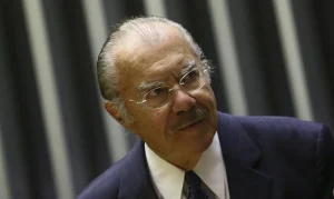 José Sarney, 96 anos, segue internado em São Paulo após diagnóstico de pneumonia; estado de saúde é estável