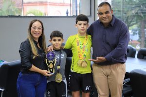 Arujaense Lorenzo Nape conquista título europeu no jiu jitsu