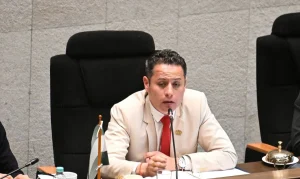 Vice-presidente da Bolívia Acusa Governo Paz de Tramar Sua Prisão Ilegal em Meio a Escândalo de Narcotráfico e Influência Política