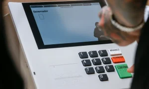 Seu Local de Votação Pode Ter Mudado: Verifique Novamente Antes de Ir às Urnas no Domingo!