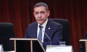 Nunes Marques Suspende 20 Postagens Ilegais Contra Campanha de Lula; Deepfakes São Alvo de Decisão do TSE