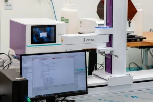 Butantan Revoluciona Análise de Vacinas com Robô: Eficácia Testada em Tempo Recorde e Menos Custos