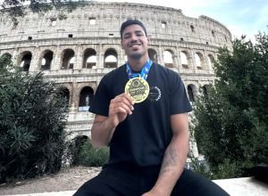 2d881018b0e9443292059db3039ebc08